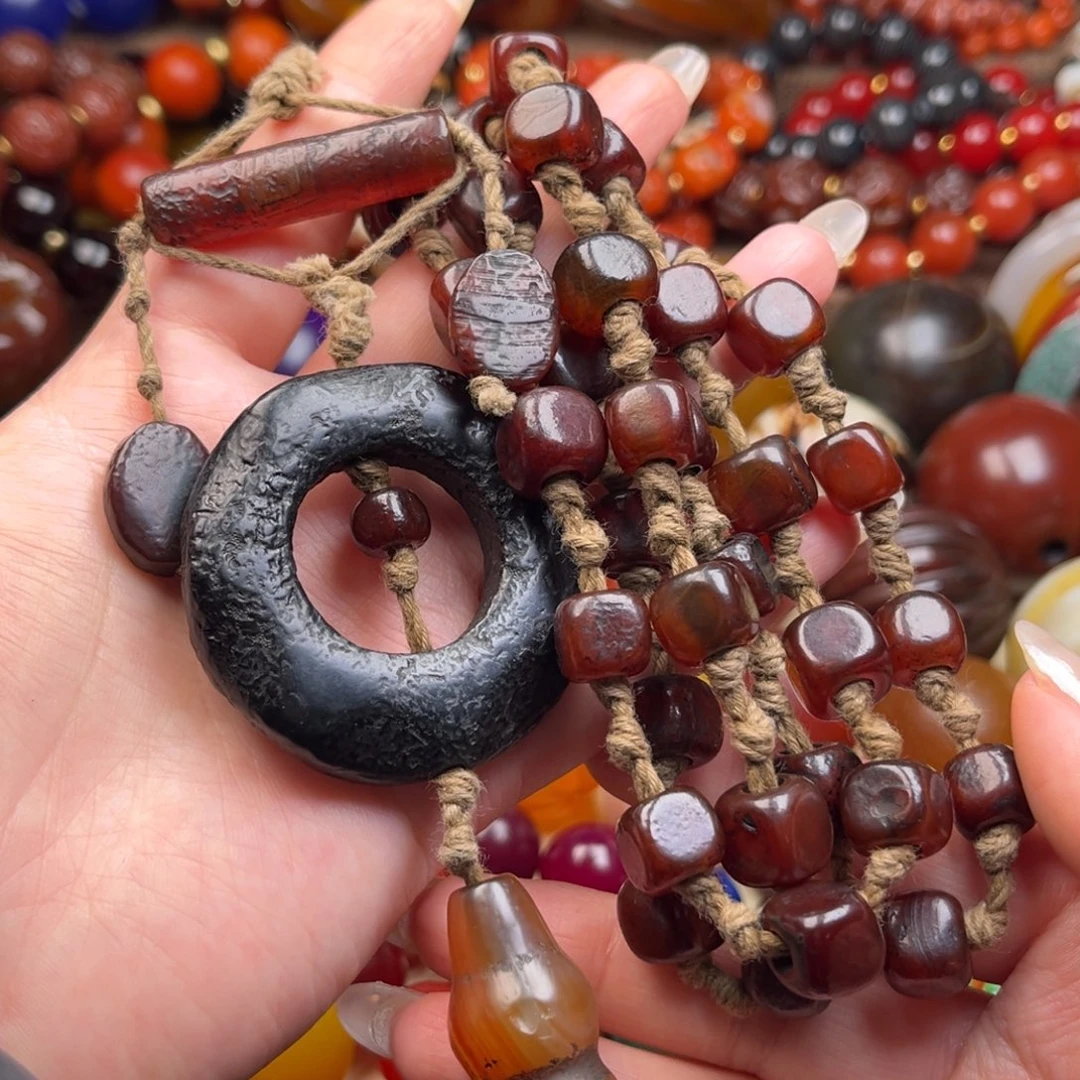 玛瑙/玉髓未镶嵌颈饰