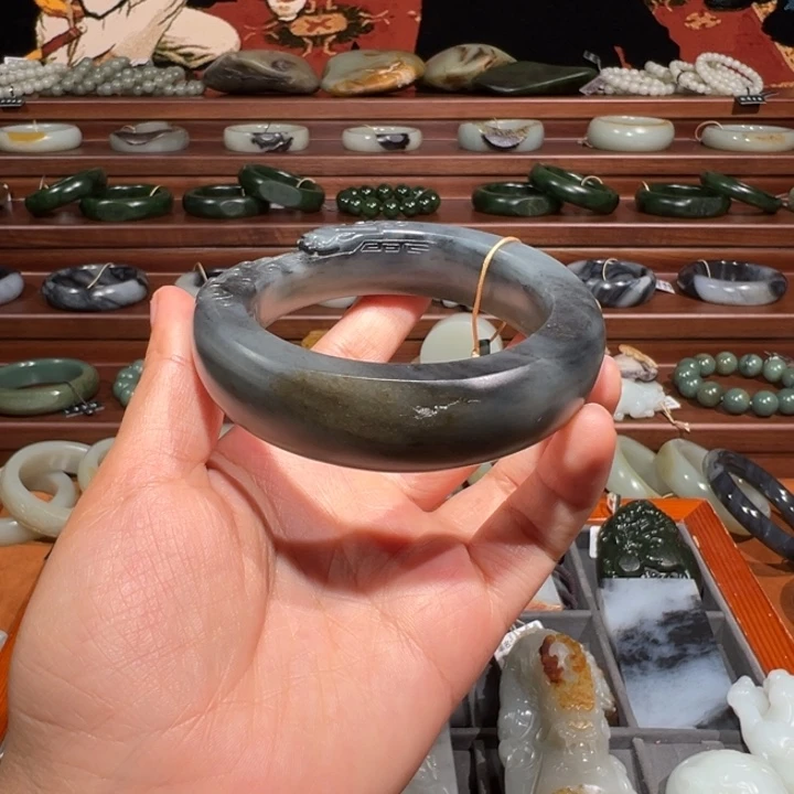 和田玉（子料）未镶嵌手镯