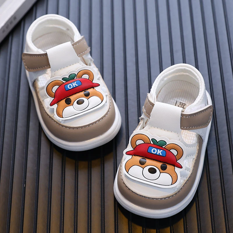 2025夏季婴儿鞋子0-2岁学步鞋软底透气男女童洞洞鞋卡通宝宝凉鞋