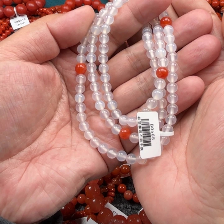 南红玛瑙手链未镶嵌