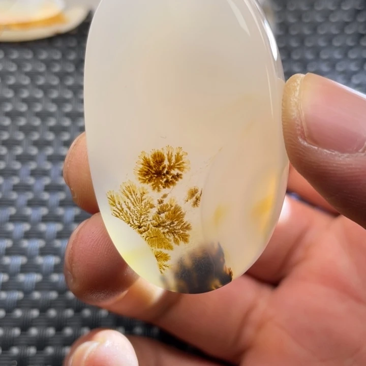 玛瑙/玉髓颈饰未镶嵌-*铃