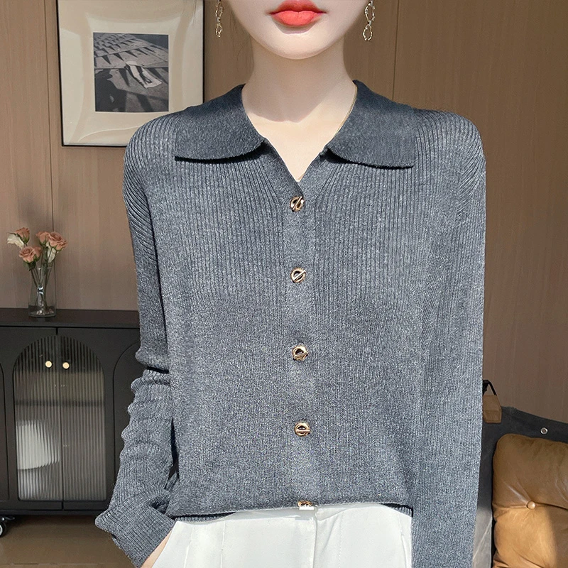 简约大方~~秋季新款POLO领精纺羊毛开衫女修身纽扣翻领显瘦针织衫