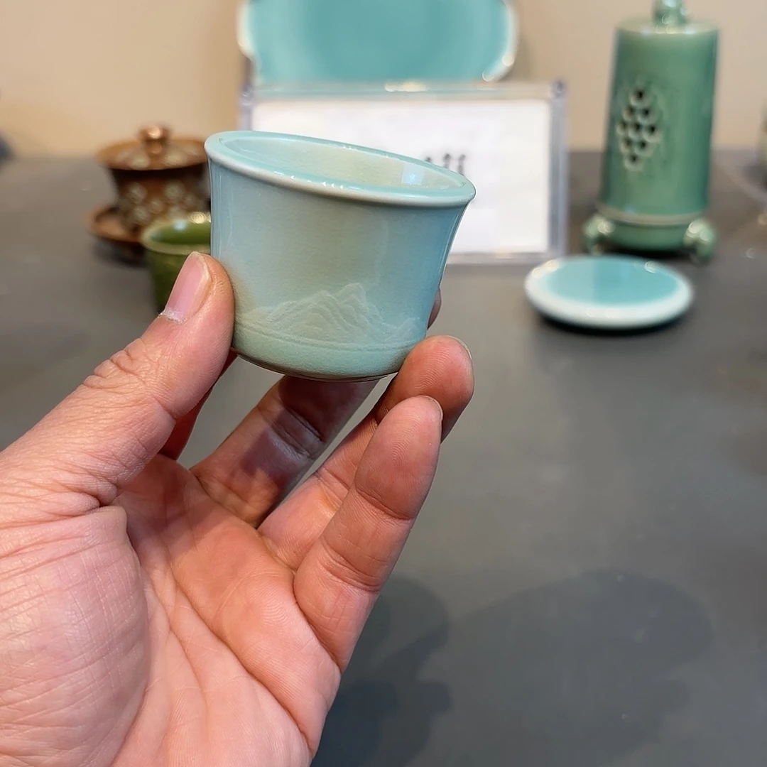 瓷片龙泉青瓷福利青瓷