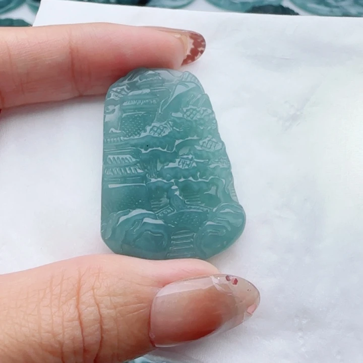 翡翠未镶嵌颈饰多样性发货天然A货翡翠