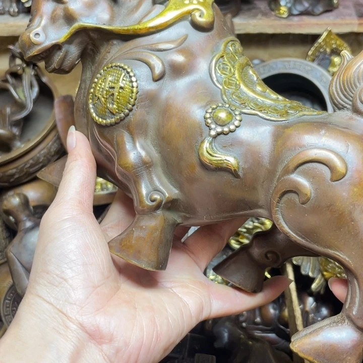 铜器摆件诚信经营理念