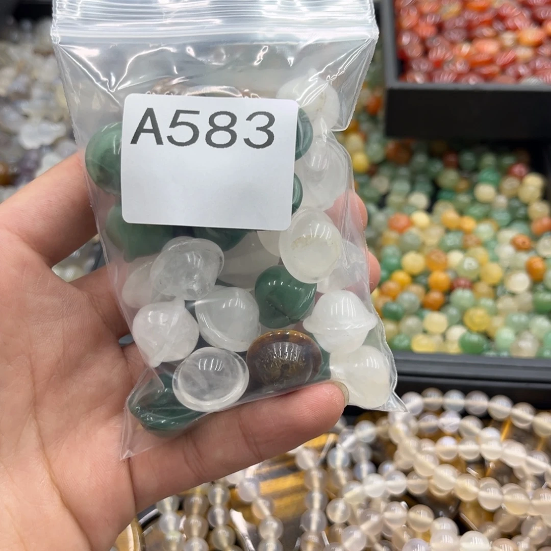 我***好玛瑙/玉髓合金颈饰