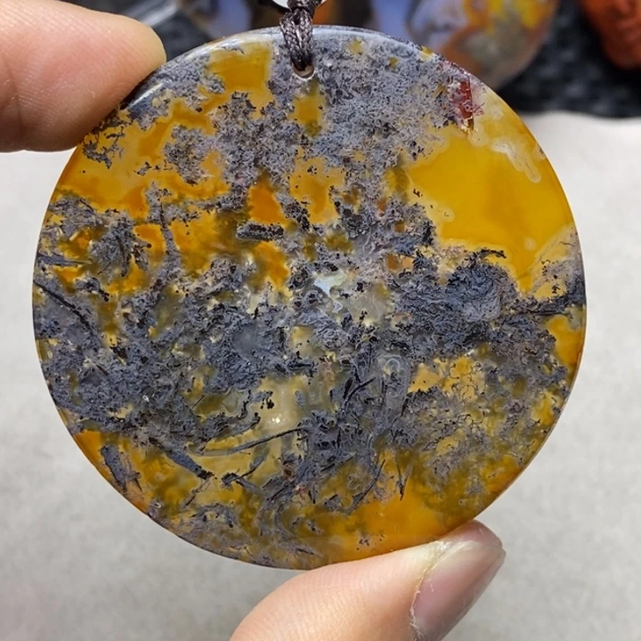 玛瑙/玉髓颈饰未镶嵌老****3