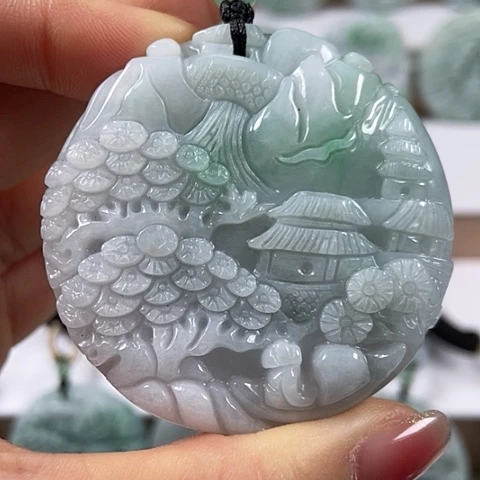 翡翠颈饰未镶嵌山水两面工有石纹裂福利