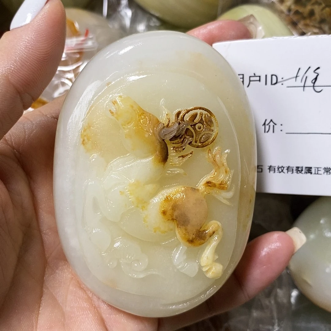 石材一****生古青石手把件