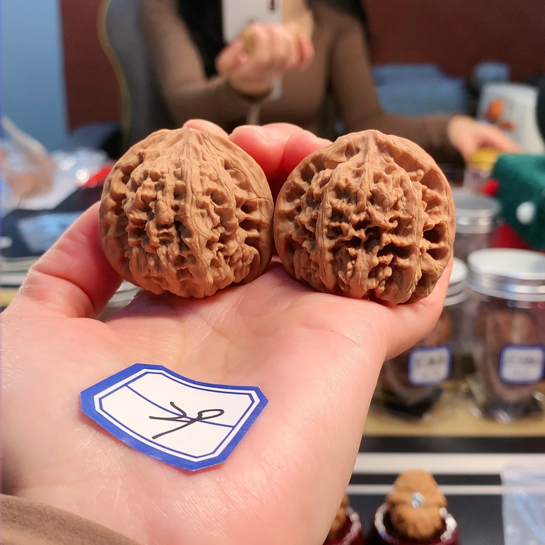 【闪购商品】吊坠文玩核桃野牛 40尺