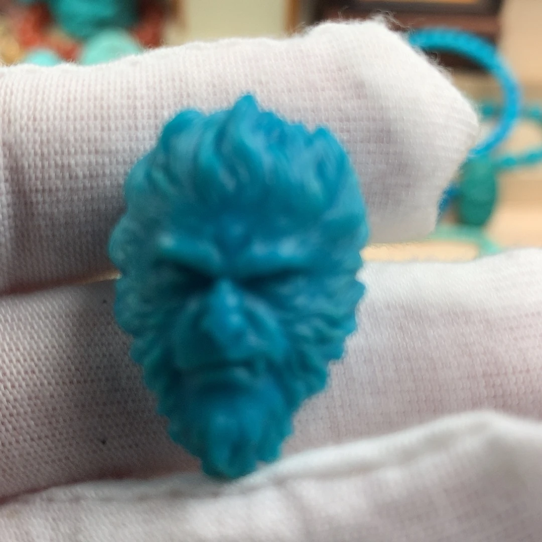 绿松石未镶嵌斗战胜佛