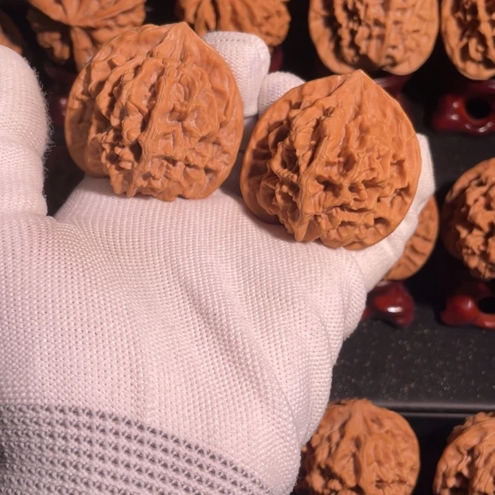 文玩核桃吊坠44官帽