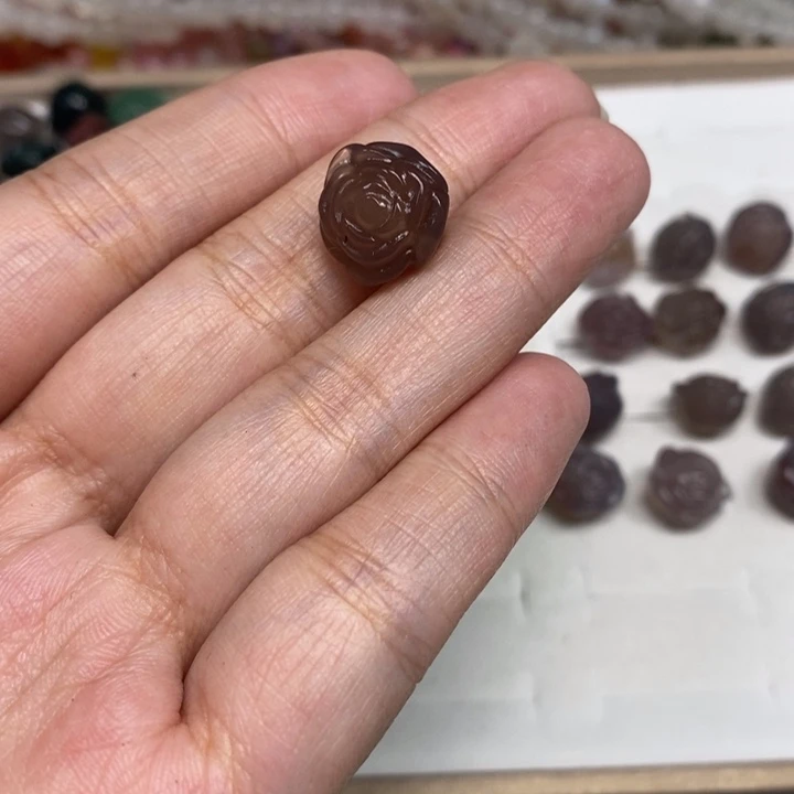 梦***.玛瑙/玉髓未镶嵌珠宝半成品
