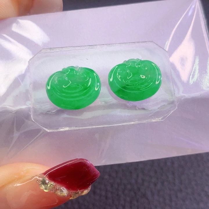 定制翡翠未镶嵌翡翠