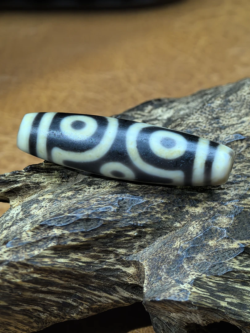 藏传至纯老虫系列十字金刚莲花六眼珠珠九眼石页岩玛瑙玉髓锁骨链