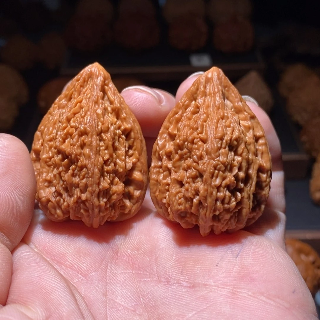 吊坠文玩核桃塔尖