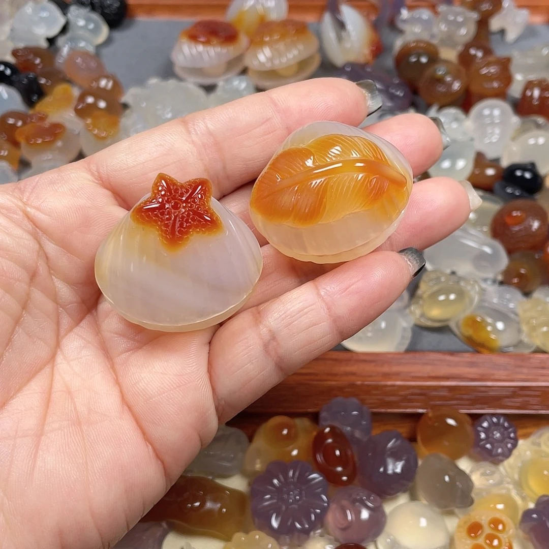 玛瑙/玉髓颈饰未镶嵌戴*飞