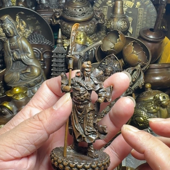 铜器摆件收收藏藏