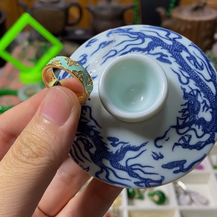 瓷片哈哈哈哈哈哈哈哈哈哈