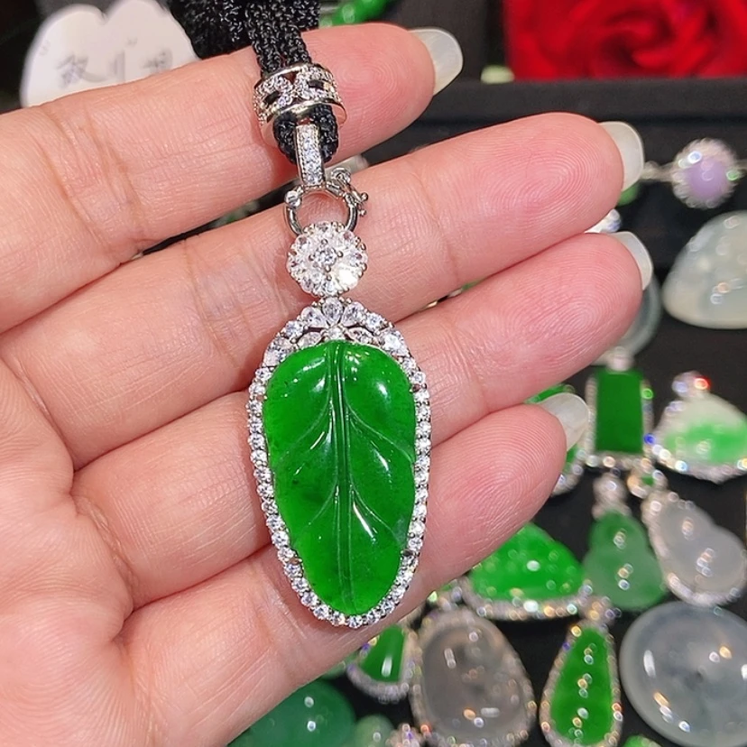 【闪购商品】颈饰未镶嵌翡翠天然翡翠