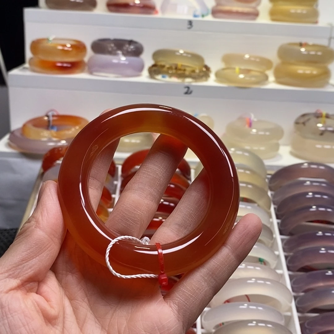 玛瑙/玉髓未镶嵌手镯