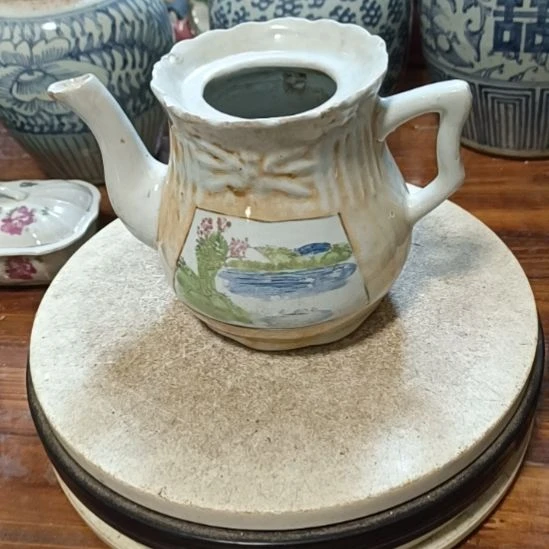 阳***舍瓷片粉彩陶瓷摆件青花陶瓷摆件青花陶瓷摆件