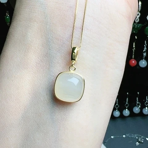 和田玉吊坠(赠链)银S925镶嵌方糖