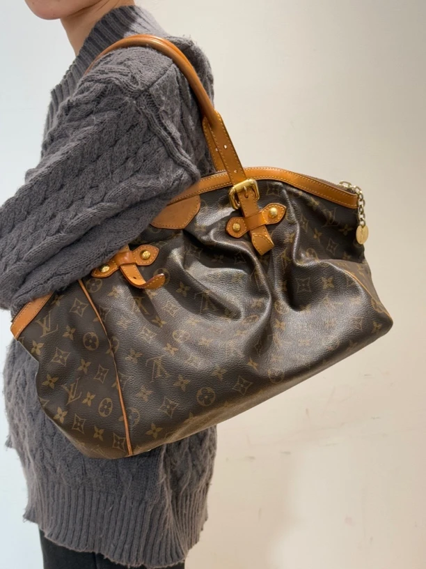 95新 LouisVuitton/路易威登 LV饺子包单肩手提包大容量