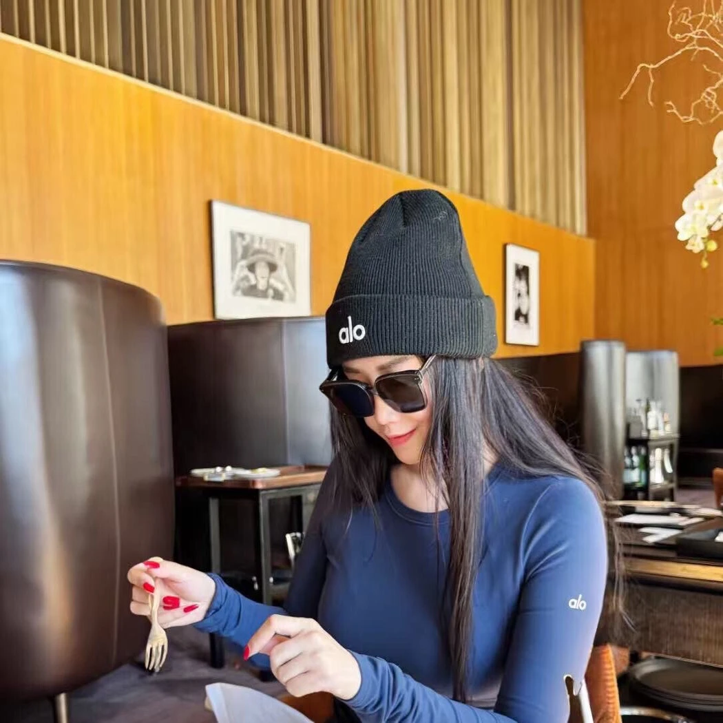 【正品现货】aIo 堆堆帽秋冬大头围套头帽男女同款加厚保暖针织帽