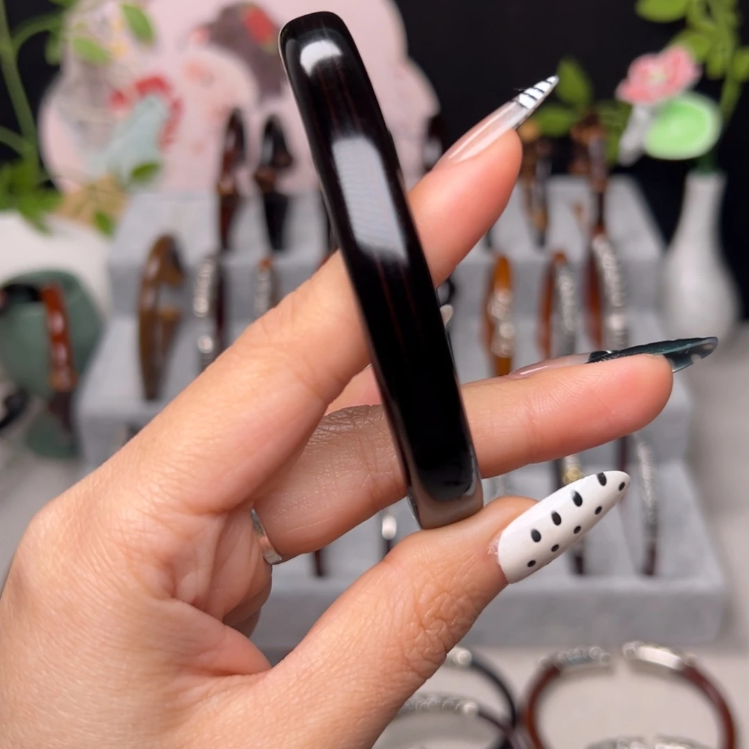 繁***H藤类手串/手链藤根手镯
