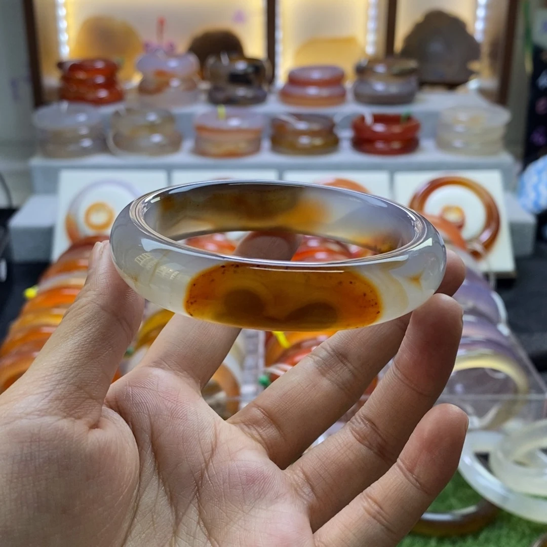 手镯玛瑙/玉髓未镶嵌朵*