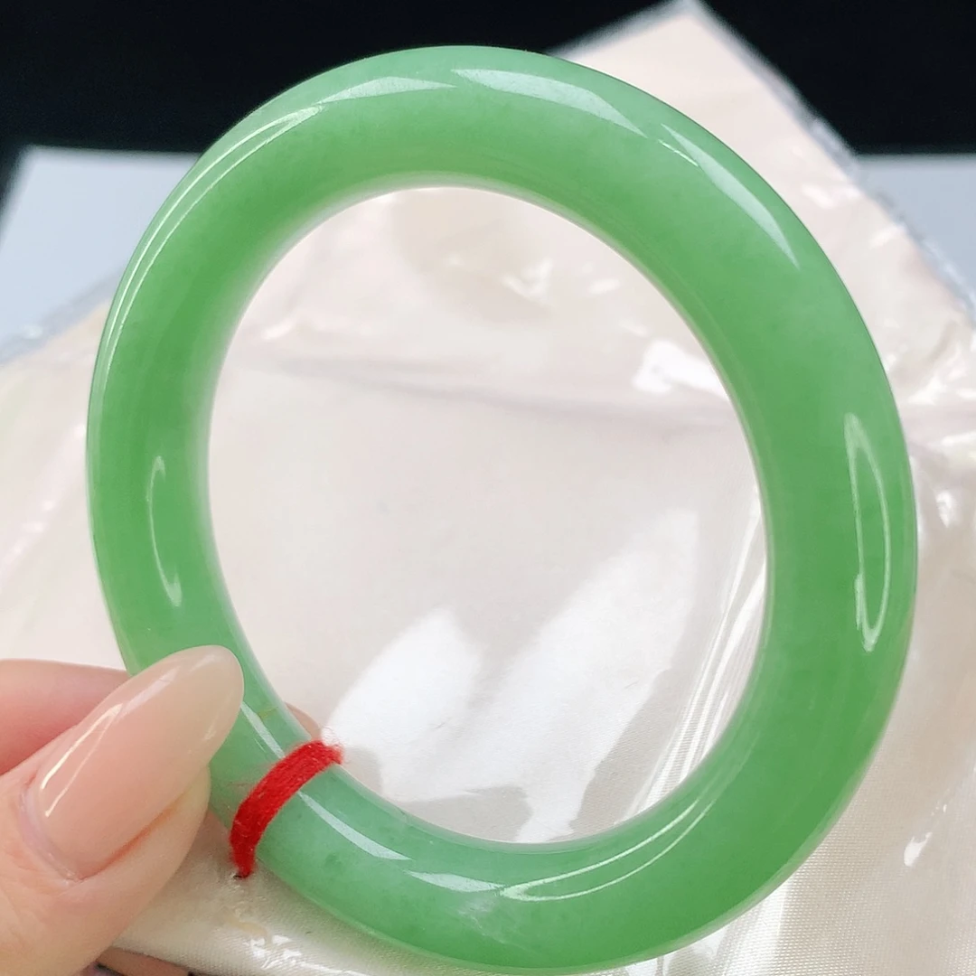 未镶嵌手镯翡翠662