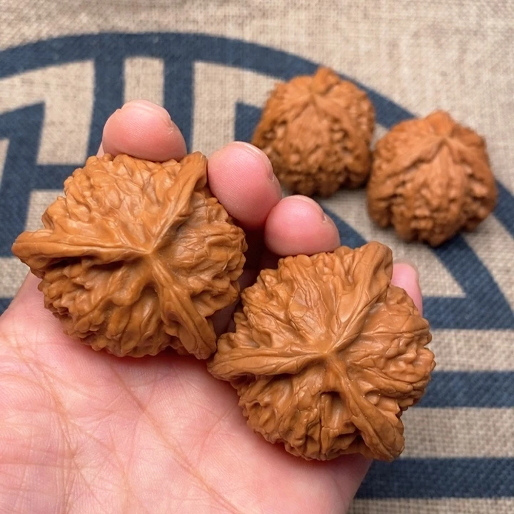 吊坠文玩核桃楚*