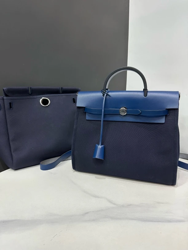 95新 Hermes/爱马仕 蓝色herbag双肩包框F刻29cm/0295012625