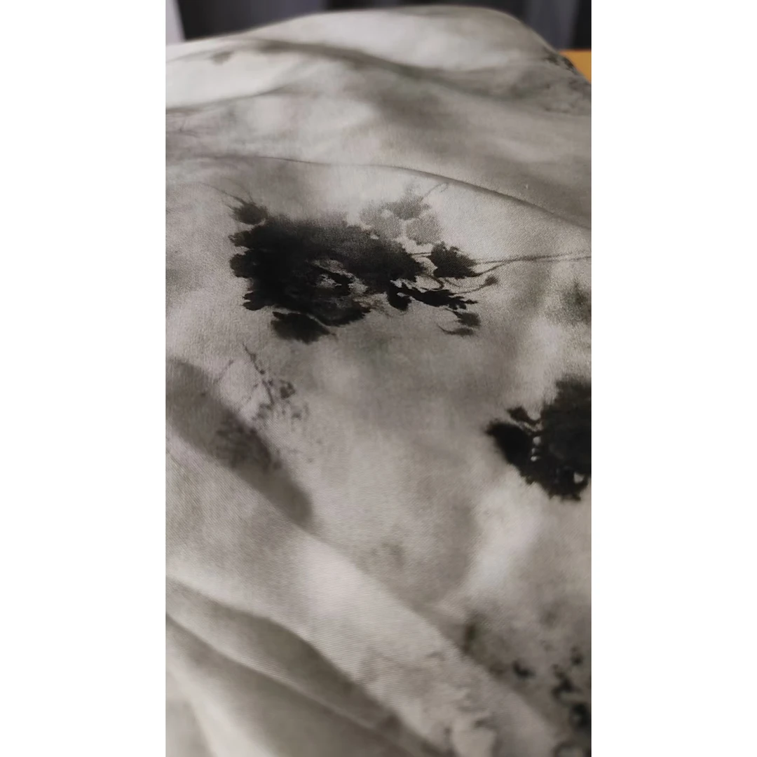 VI+时装水墨画印花服装布料面料 幅宽150CM