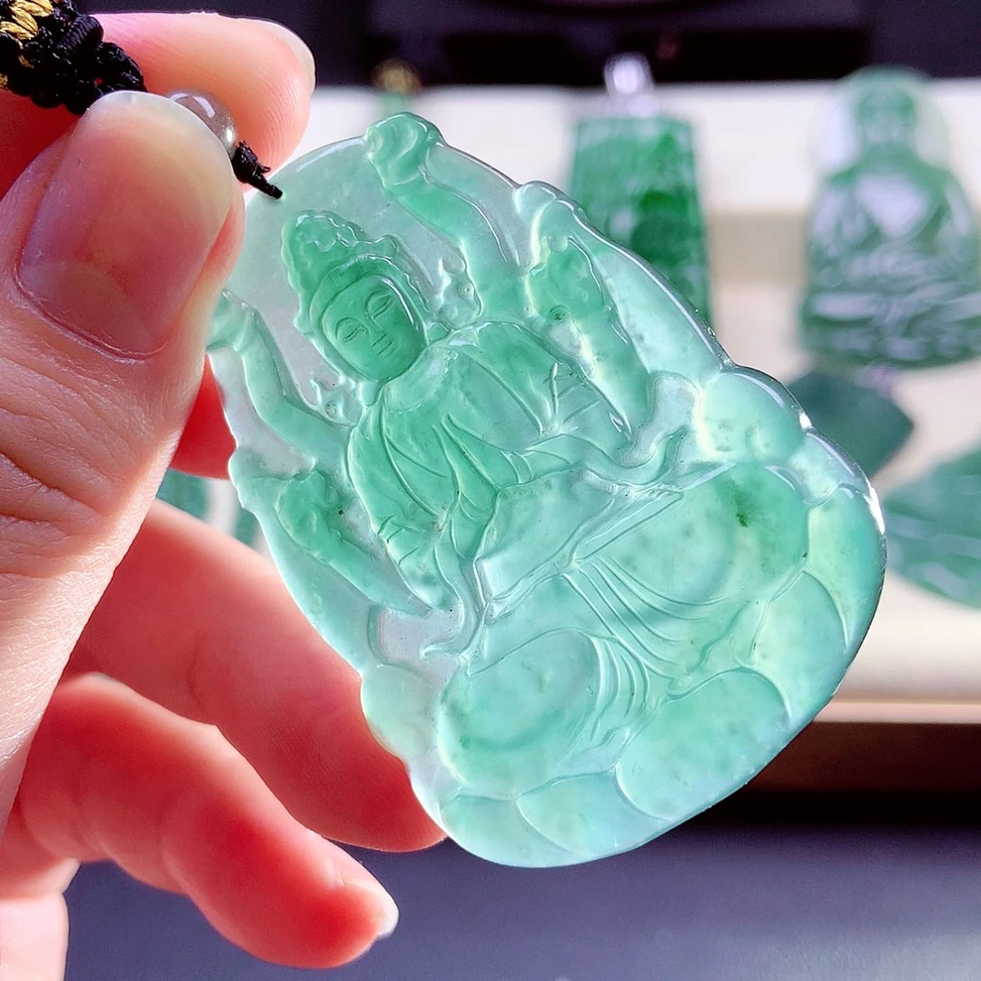 【闪购商品】颈饰未镶嵌翡翠天然