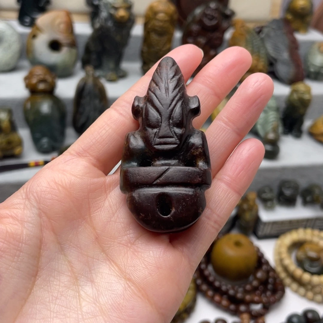 岫岩河磨玉（透闪石质玉）未镶嵌把件