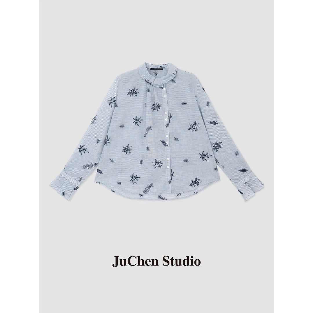 “醒春山”法式重工花卉刺绣压褶花瓣娃娃领衬衫SS123402