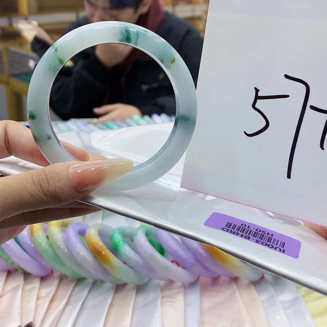 翡翠未镶嵌手镯jn