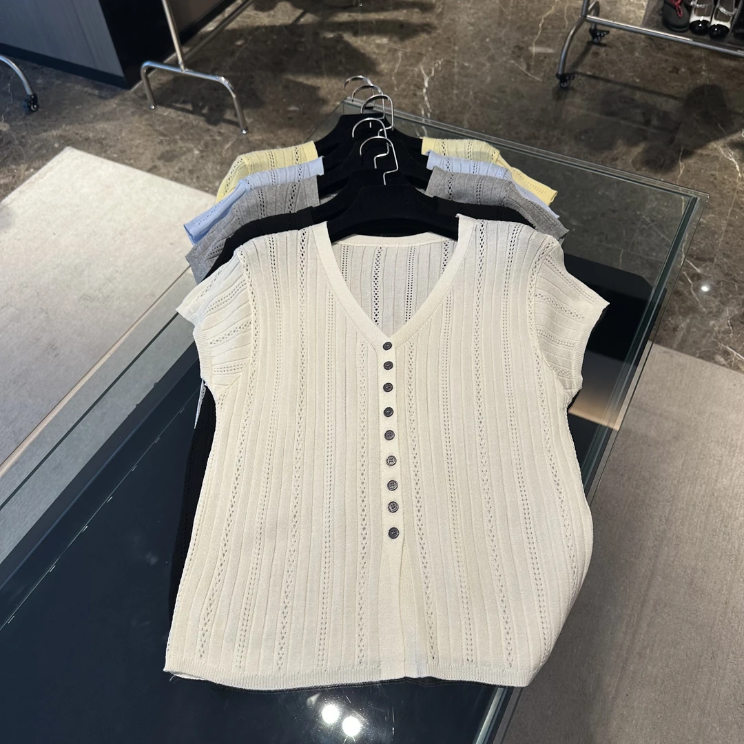 夏季新款轻奢V领显瘦针织上衣