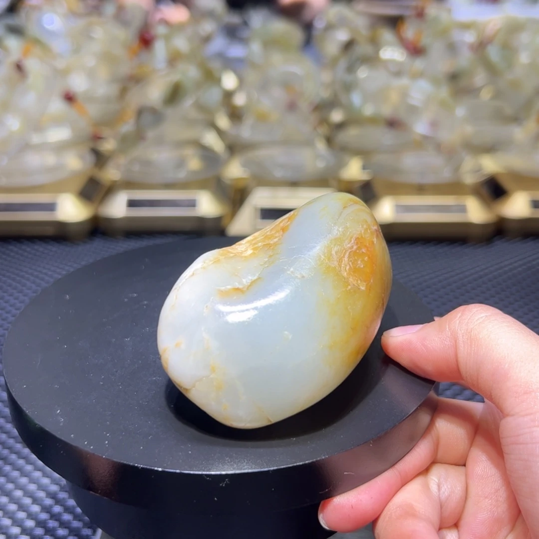 和田玉（子料）未镶嵌吊坠(不含链)224克