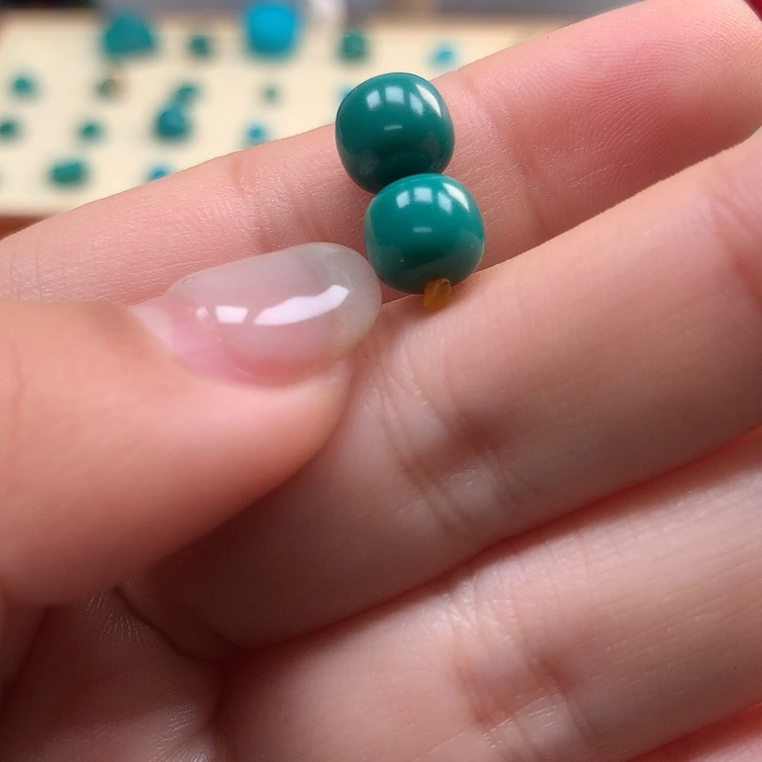 绿松石配饰未镶嵌