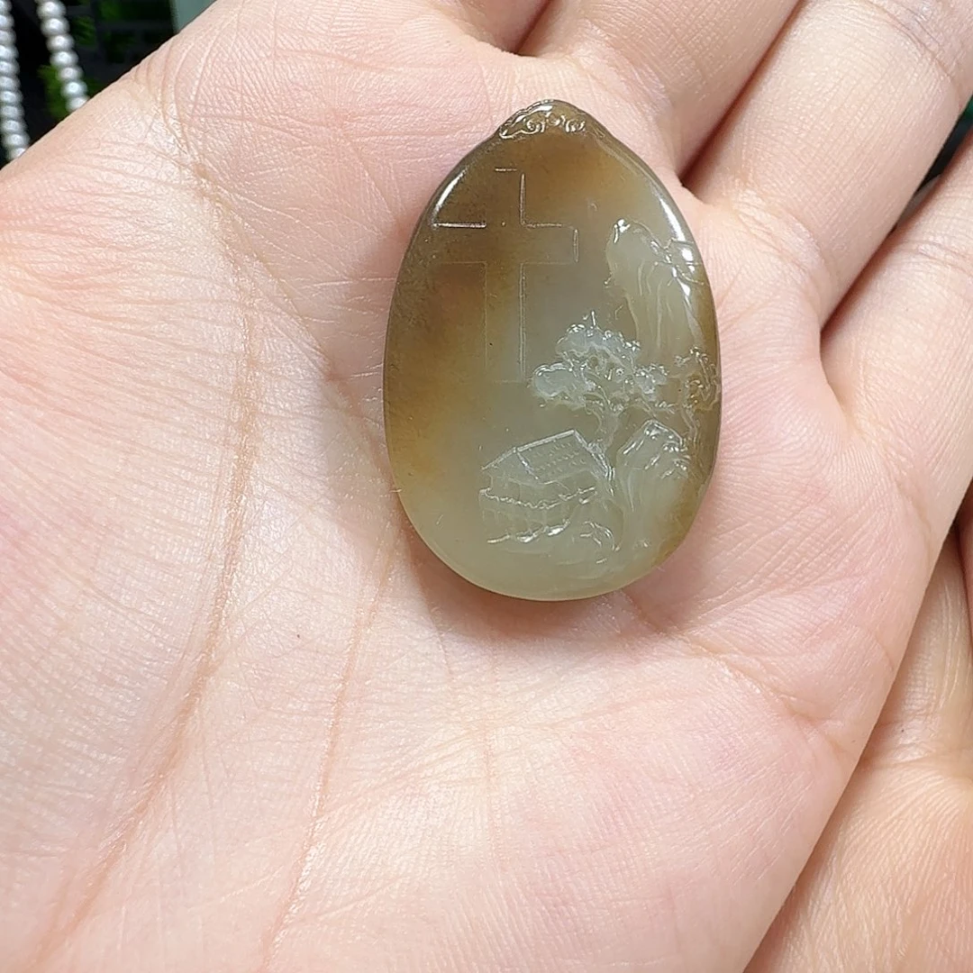 颈饰未镶嵌和田玉