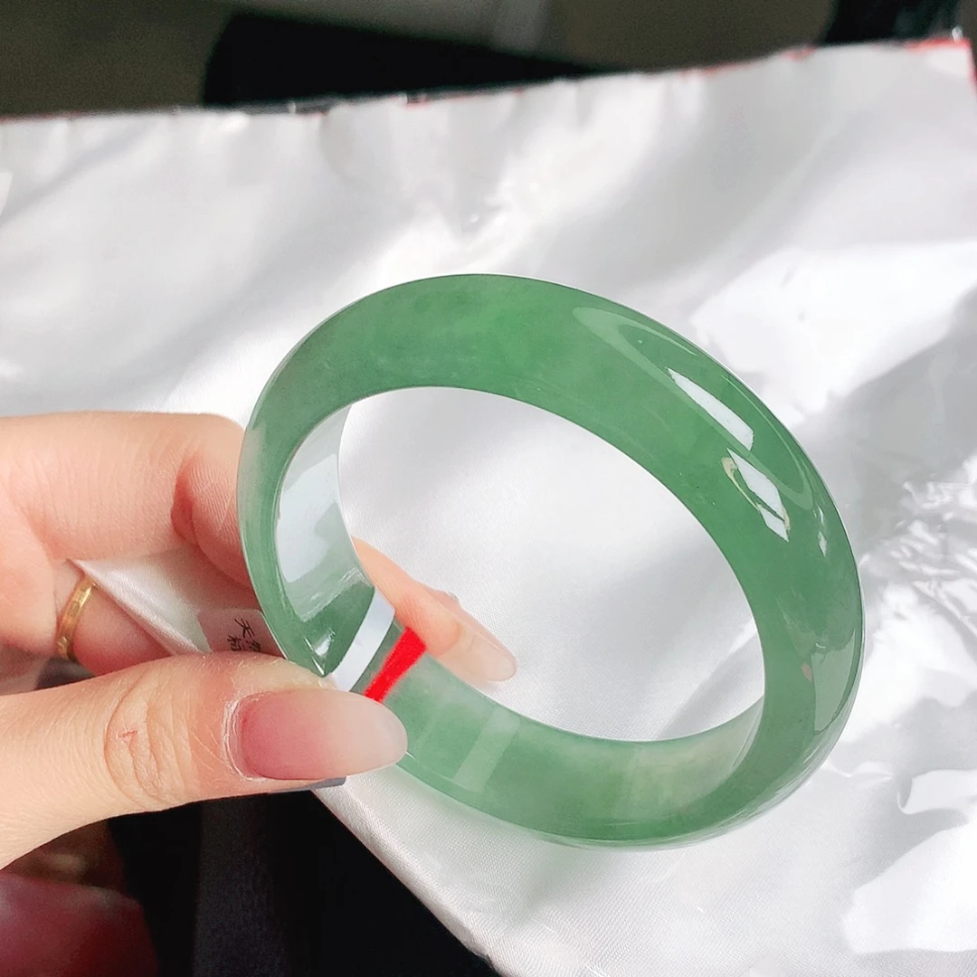 翡翠未镶嵌手镯缅甸天然a货翡翠手镯