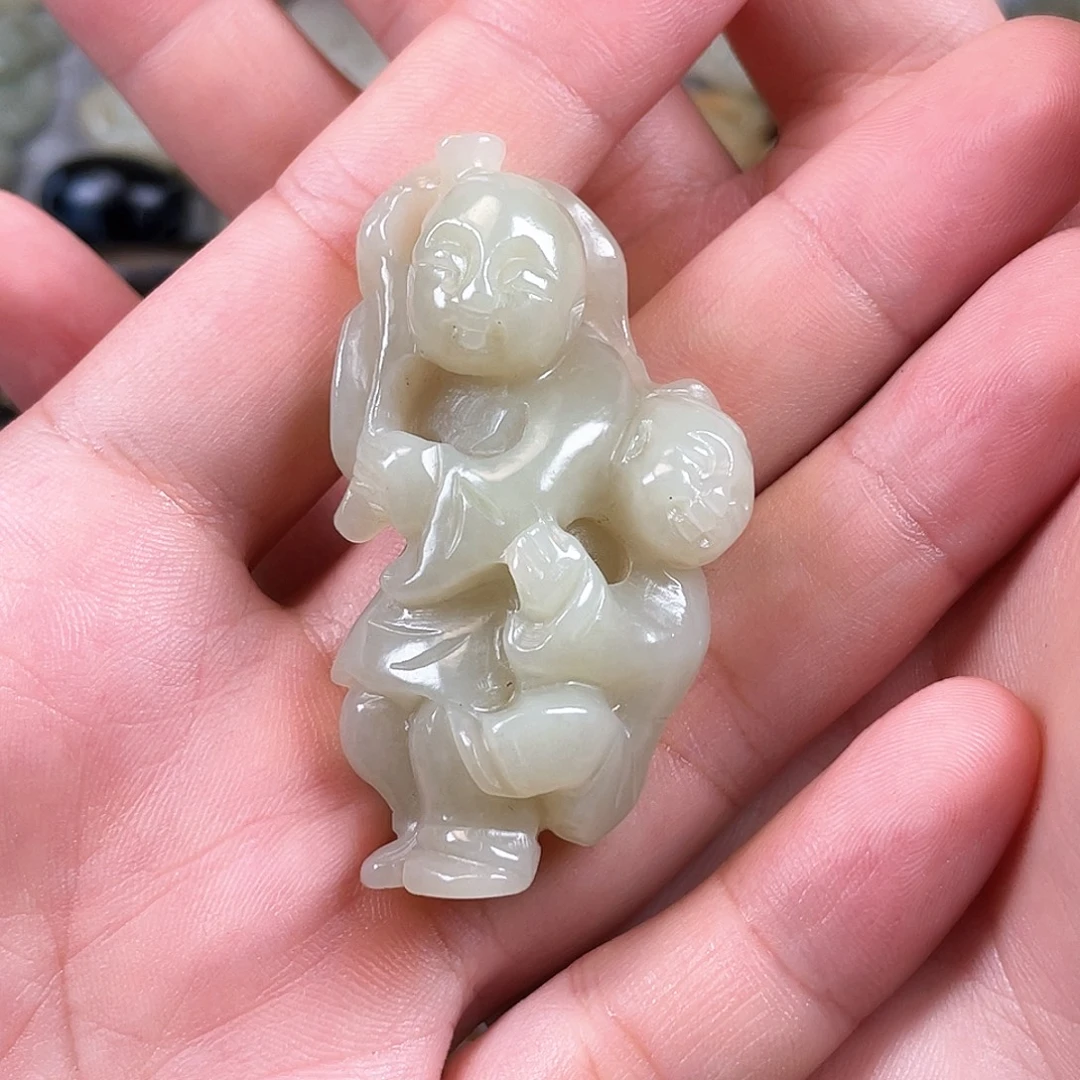 颈饰未镶嵌和田玉
