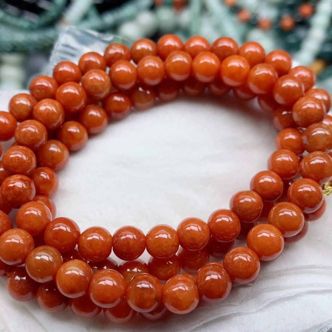 翡翠颈饰未镶嵌手串