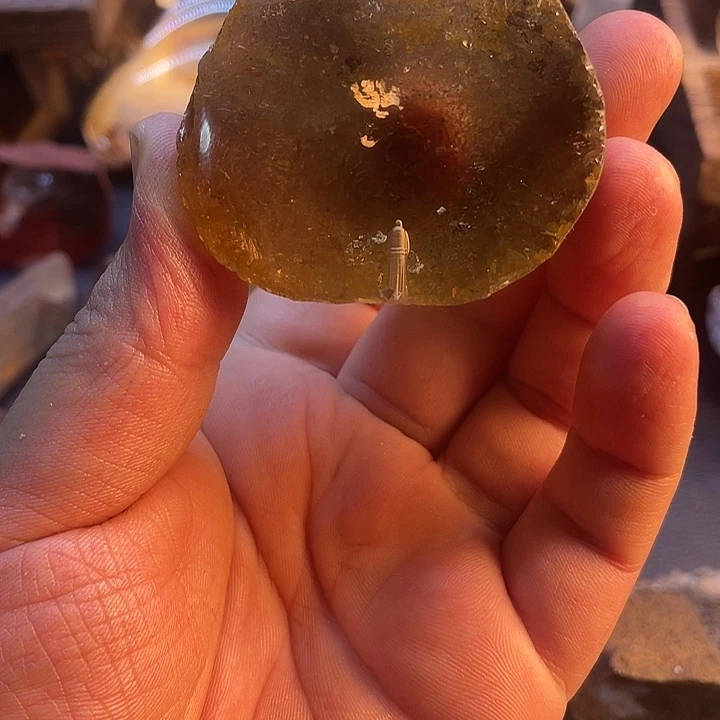 未镶嵌珠宝半成品水晶