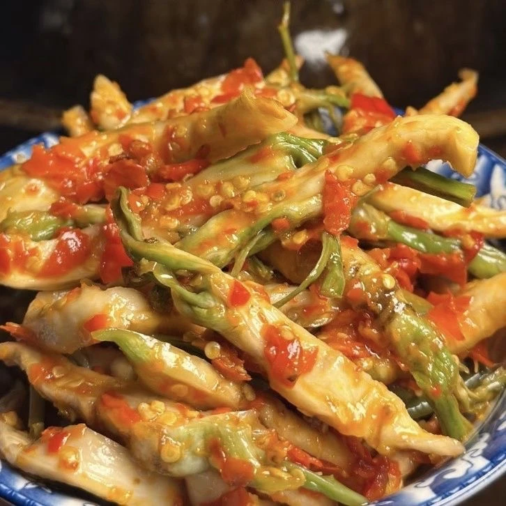 湖南郴州特产农家纯手工自制剁椒大头萝卜菜开胃下饭菜