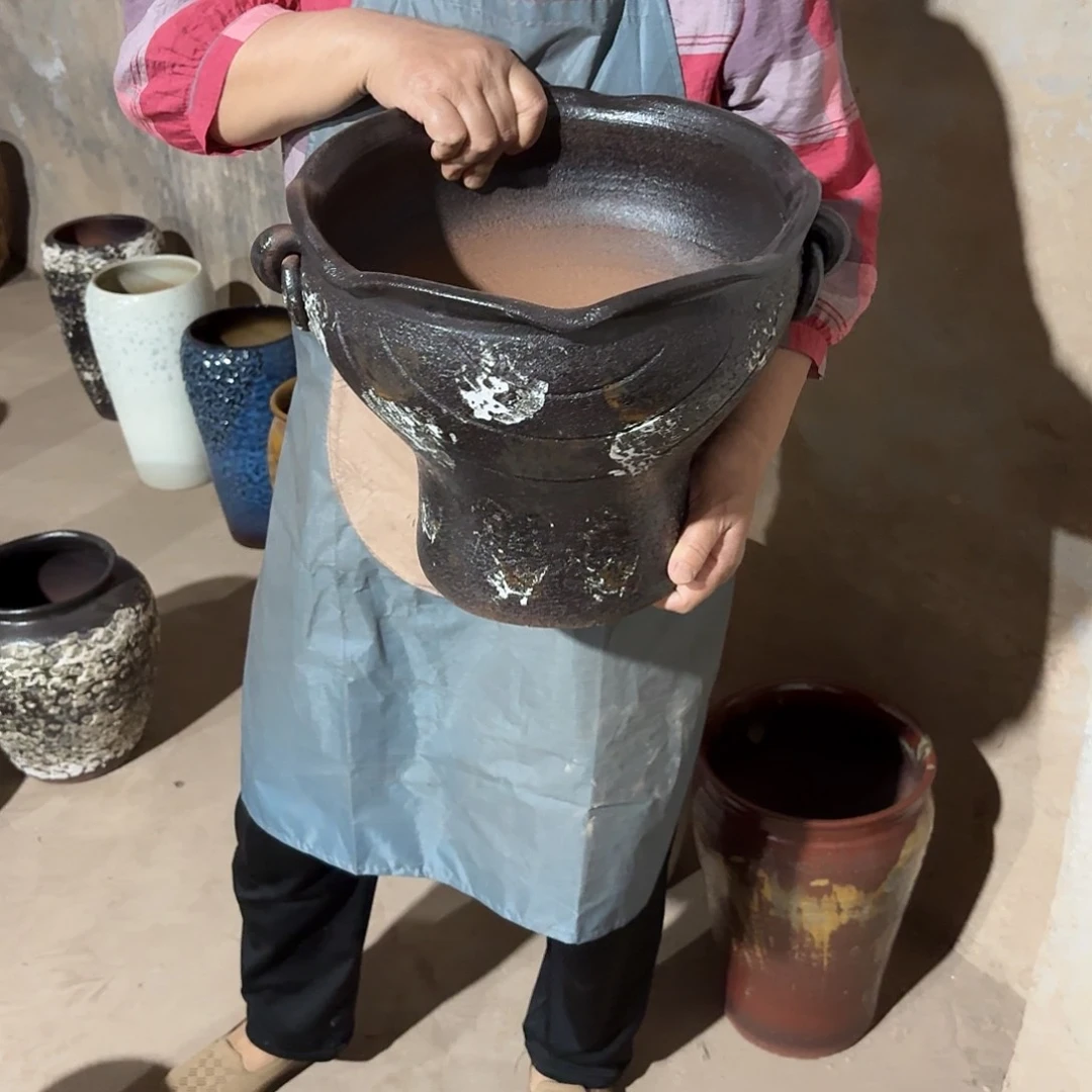 紫砂花盆口30高28一个