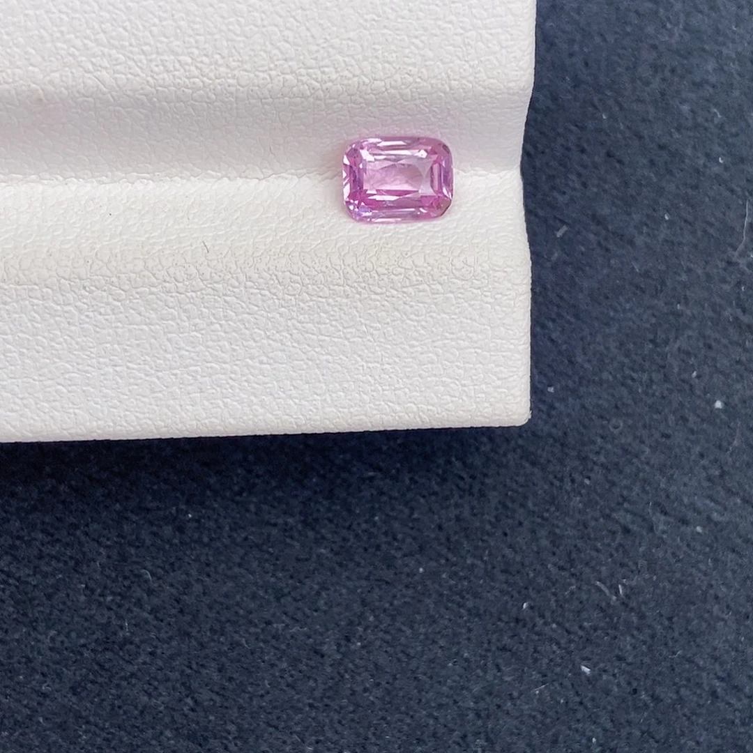 蓝宝石裸石1.03 ct